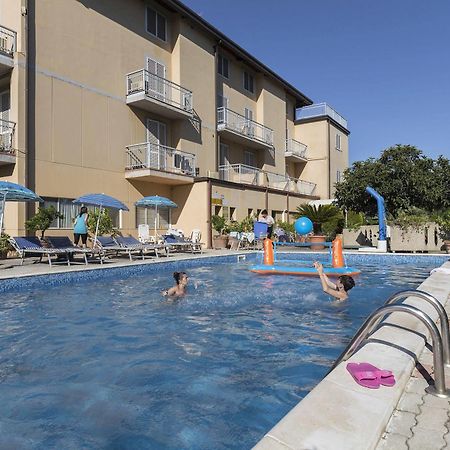 Hotel Darsena Passignano sul Trasimeno Zewnętrze zdjęcie